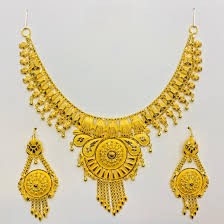 Palace queen ensemble