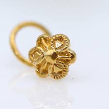Golden clover loop nose ring